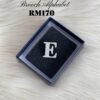 BROOCH ALPHABET E